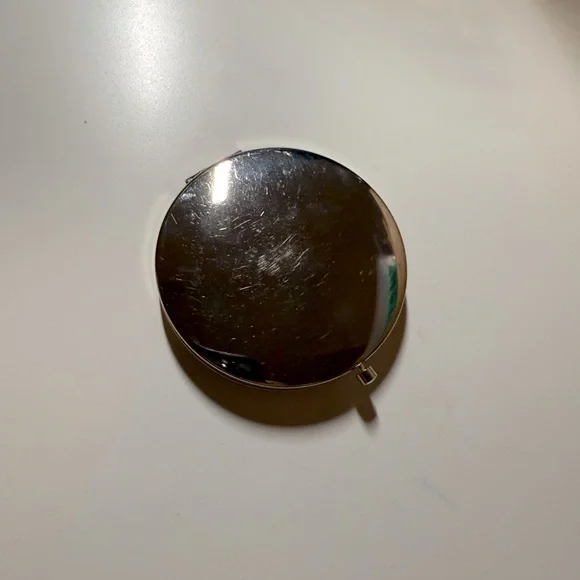 Compact Mirror - Picture 3 of 3